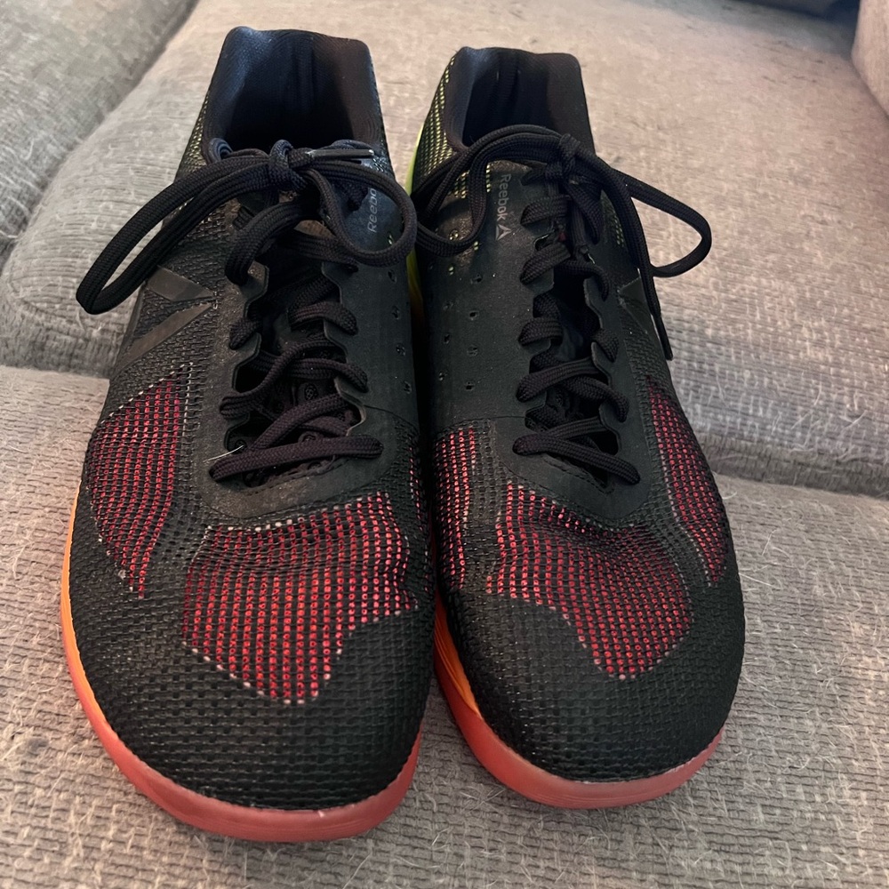 Reebok Men's Black and Red Athletic Sneakers